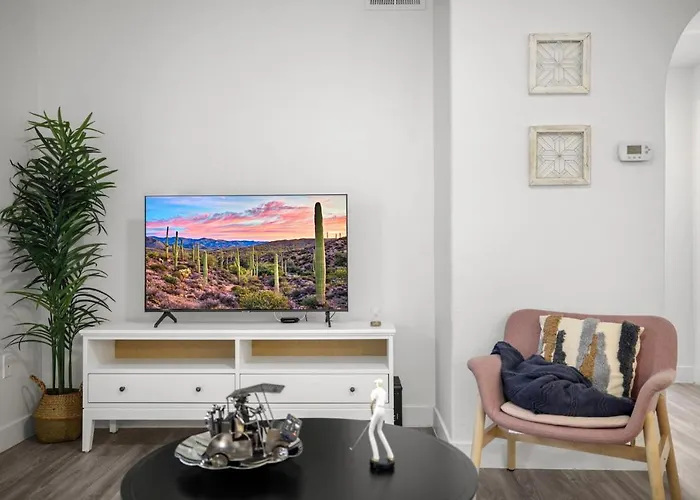 Cozysuites Modern Urban In Historic * Glendale
