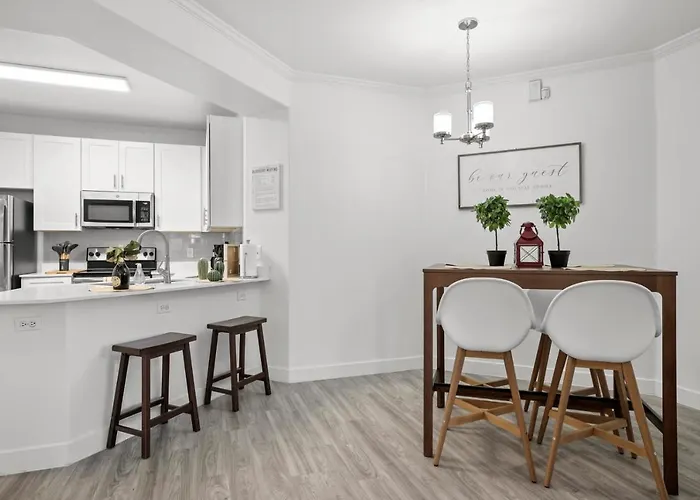 Cozysuites Modern Urban In Historic