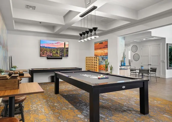 Cozysuites Modern Urban In Historic * Glendale