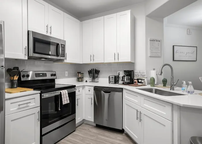 Cozysuites Modern Urban In Historic *